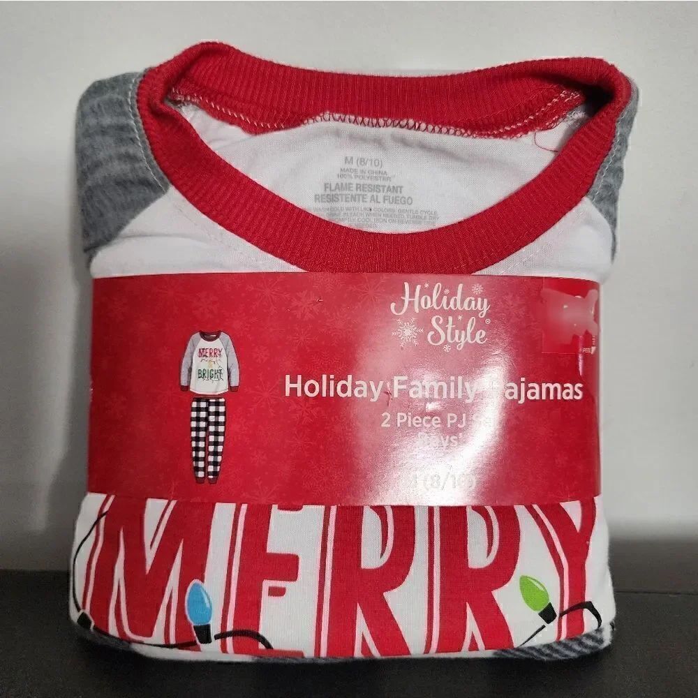 Nwt Kids Unisex Christmas Holiday Pajama Set, Size M 8/10